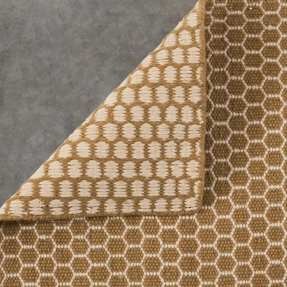 Hokey Rug - Caramel : Rugs are where design meets tradition under your feet