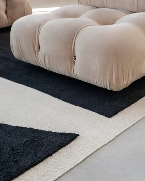 Dusty White & Black Color Modern Tufted Rug-Bisha Rugs