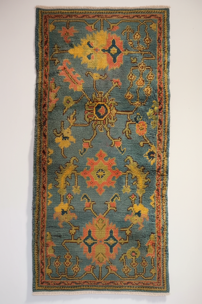 Vintage Oushak Wool Area Rug - Hand Knotted Turkish Design
