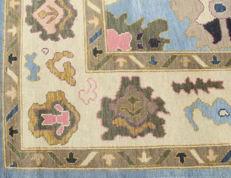 Hand-Knotted Wool Oushak Rug - Grey Floral Turkish Carpet