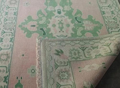 Handmade Oushak Wool Rug: Muted Pink & Brown - Vintage Turkish Design