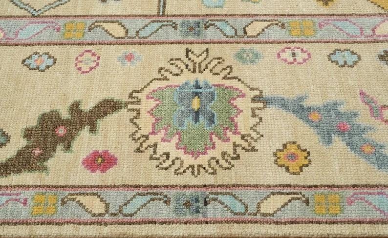 Beige Oushak Rug: Hand-Knotted Turkish Wool Rug