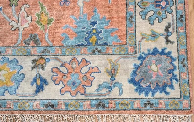 Handmade Oushak Wool Rug - Peach, Ivory & Brown Floral Medallion