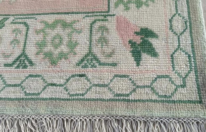 Handmade Oushak Wool Rug: Muted Pink & Brown - Vintage Turkish Design