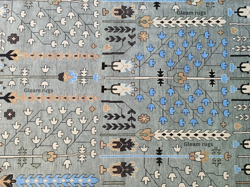 Hand-Knotted Oushak Wool Rug - Gray & Green Vintage Turkish Area Rug