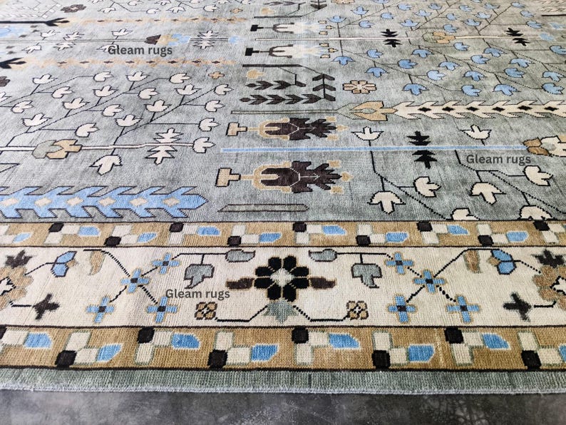 Hand-Knotted Oushak Wool Rug - Gray & Green Vintage Turkish Area Rug