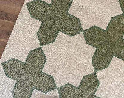 Hand-knotted Handmade Wool Oushak Rug: Modern Green & Beige Area Rug