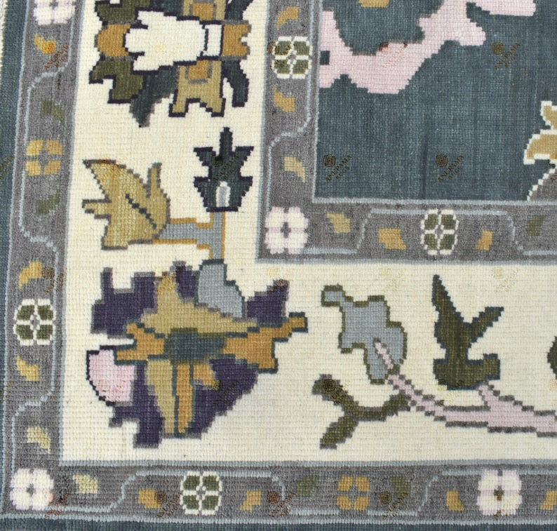 Sage green Ivory Oushak Rug – Luxurious Rug for Living Room, Bedroom & Dining Hall