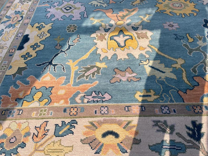 Turkish Knot Vintage Design Rug - Hand Knotted Antique Oushak Rug